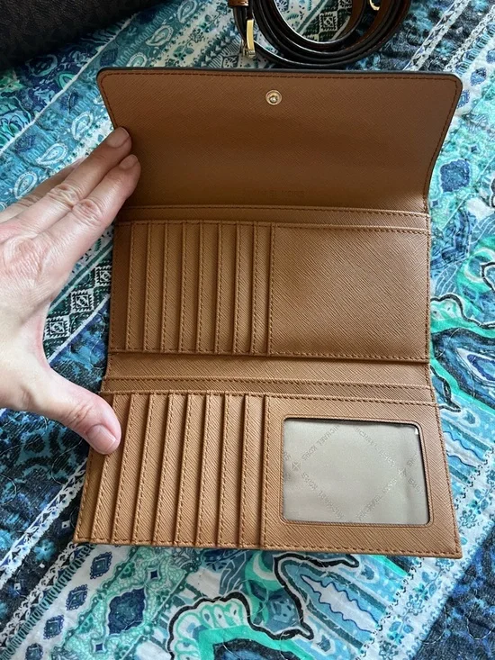 MICHAEL KORS Brown Logo Dome Satchel with Matching Wallet and Strap - Picture 3 of 7